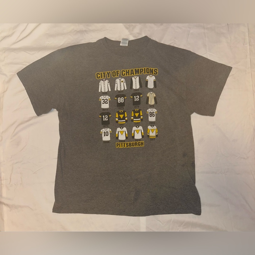 PITTSBURGH City Of Champions Grey Shirt Delta Tag Sz. XL